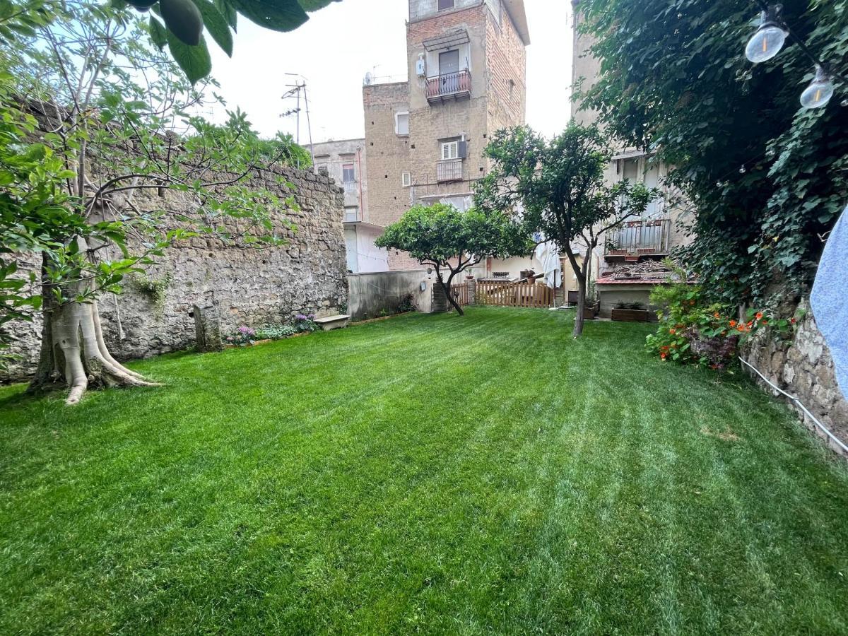 Casa Vayu - Rooms & Garden 那不勒斯 外观 照片